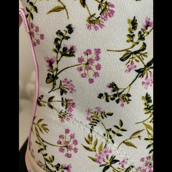 Floral High-Top Sneakers - Picture 9 of 11